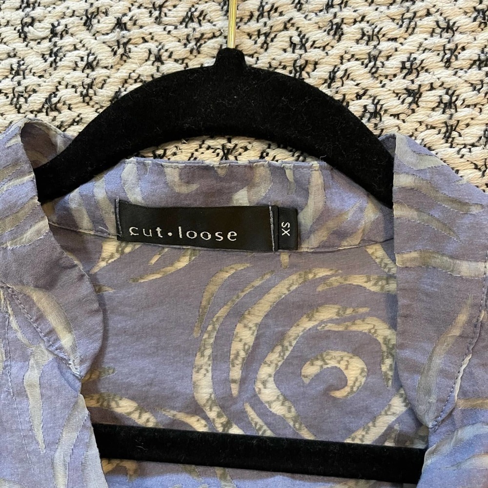 Cut loose button up shirt - Picture 3 of 5